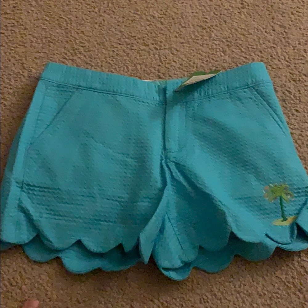 Shorts size 00
